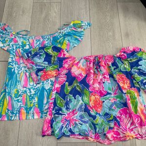 Lily Pulitzer lot of two off the shoulder tops tropical floral size small resort